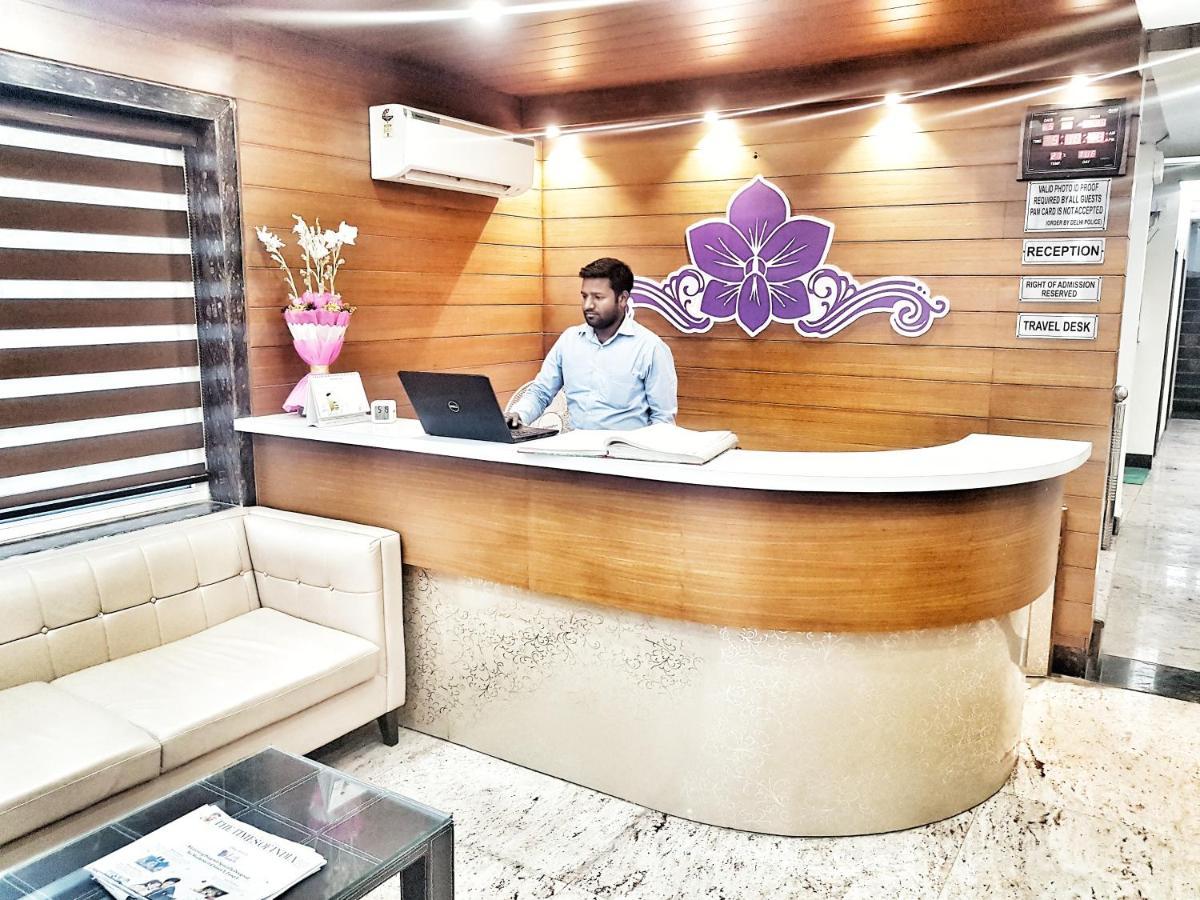 Hotel Aerocity Purple Orchid Yeni Delhi Dış mekan fotoğraf