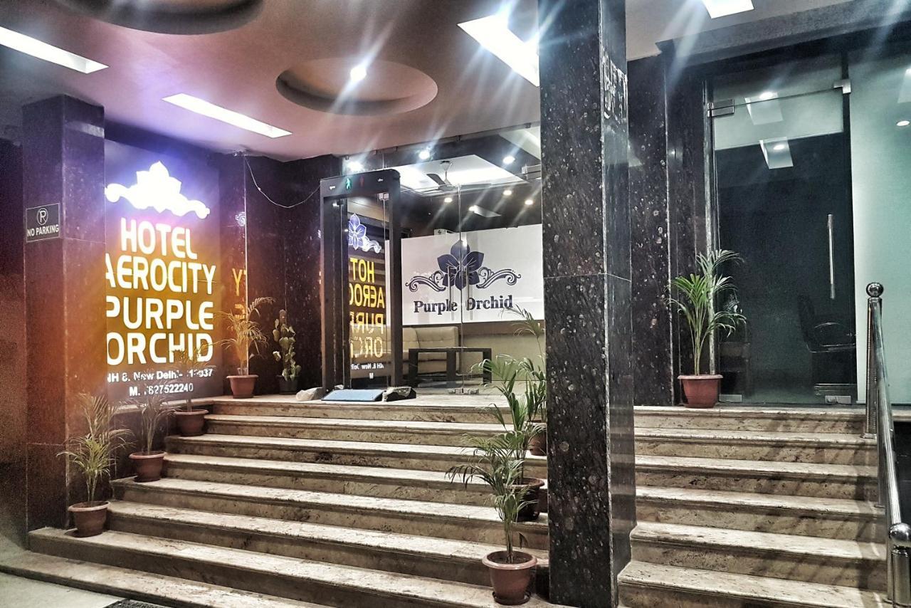 Hotel Aerocity Purple Orchid Yeni Delhi Dış mekan fotoğraf